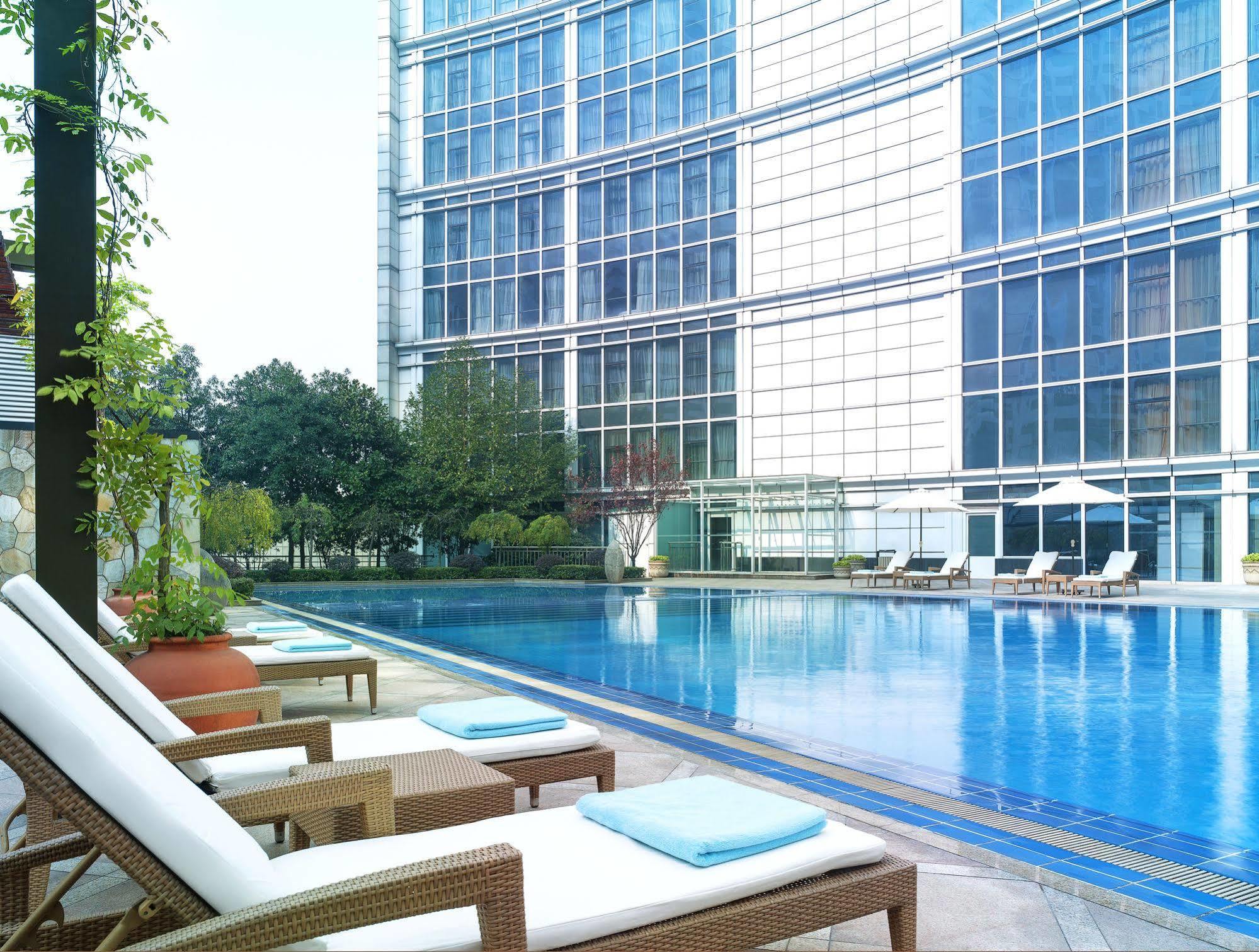 New World Wuhan Hotel Exteriér fotografie